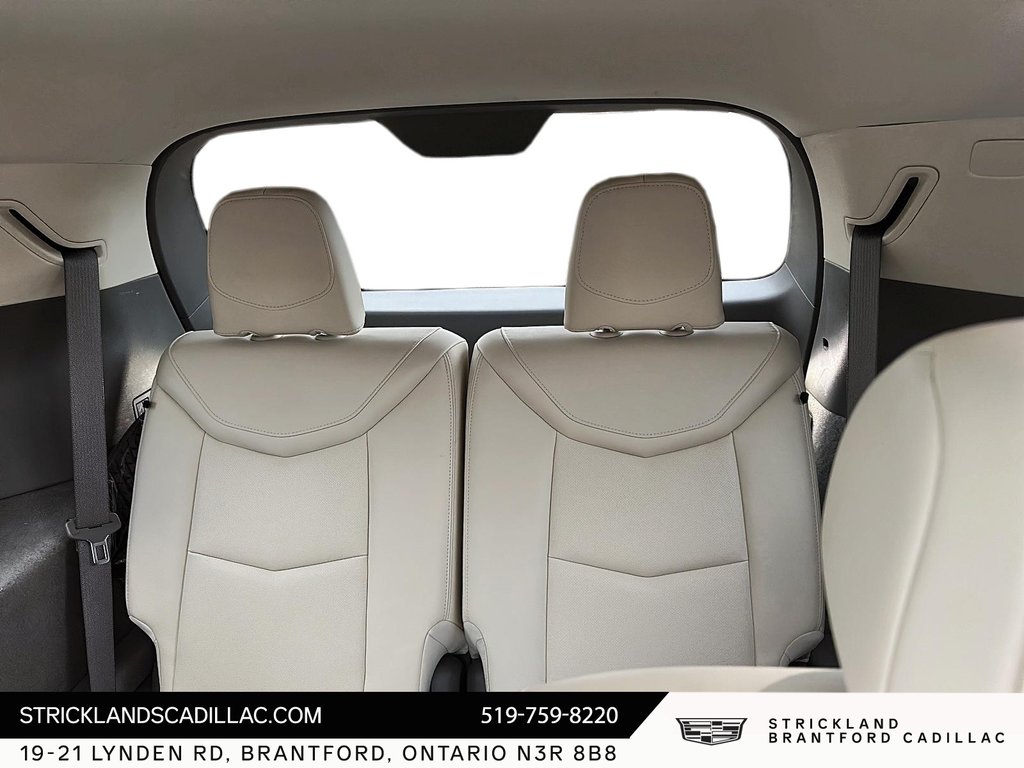 2023 Cadillac XT6 Premium Luxury AWD in Brantford, Ontario - 22 - w1024h768px