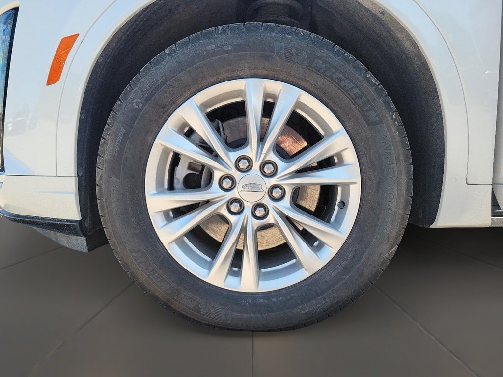 2023 Cadillac XT6 Luxury AWD in Brantford, Ontario - 7 - w1024h768px