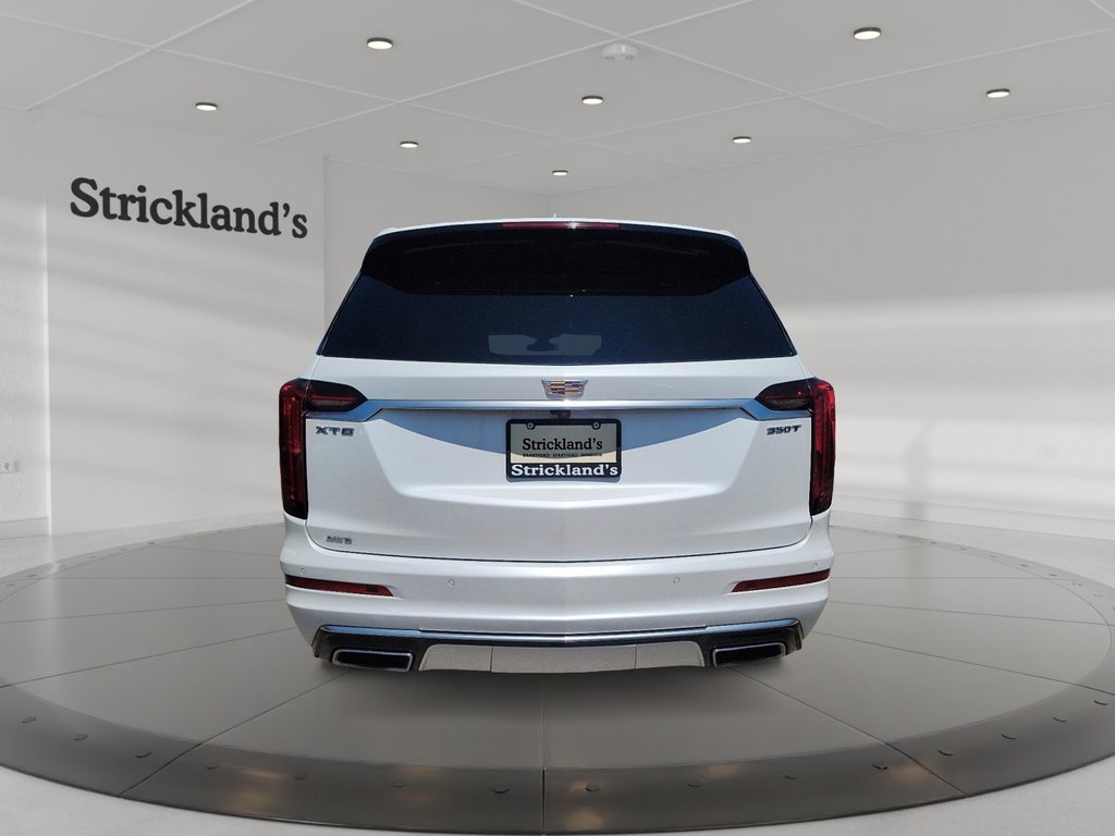2023 Cadillac XT6 Luxury AWD in Brantford, Ontario - 3 - w1024h768px