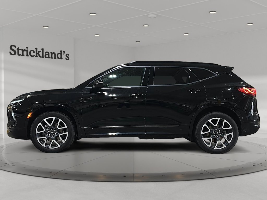 2025 Chevrolet Blazer RS AWD in Brantford, Ontario - 5 - w1024h768px