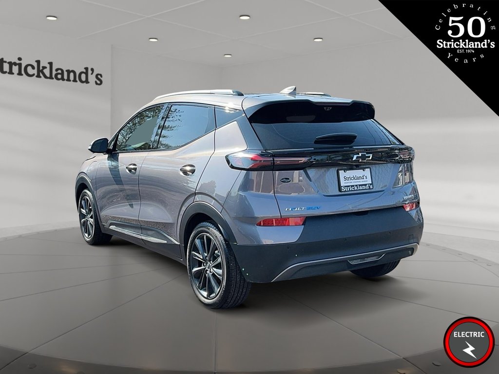 2022  BOLT EUV Premier in Brantford, Ontario - 4 - w1024h768px