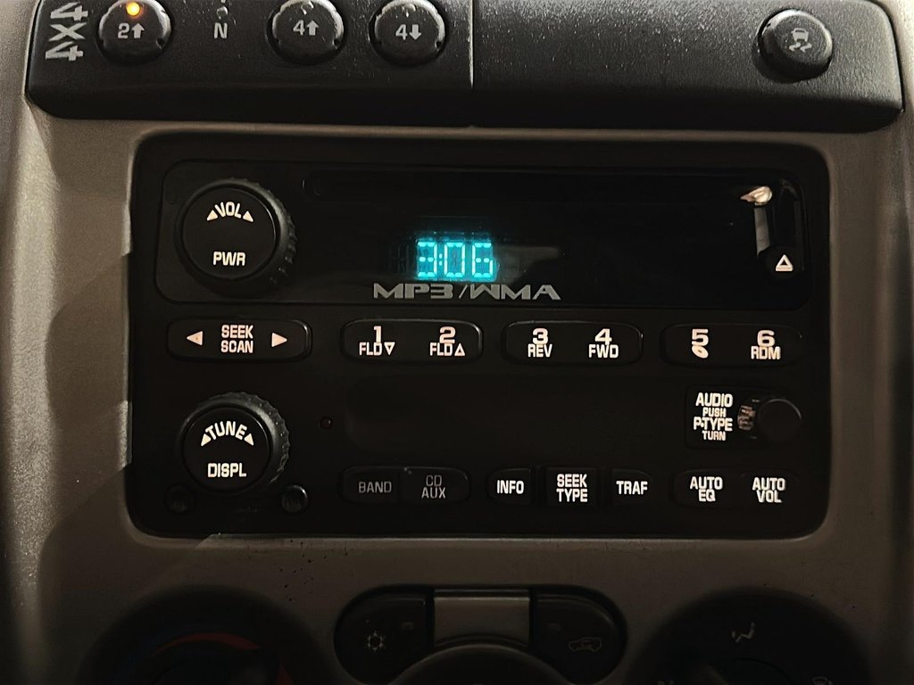 2011 Chevrolet Colorado Crew Cab 4WD 1SD in Brantford, Ontario - 17 - w1024h768px