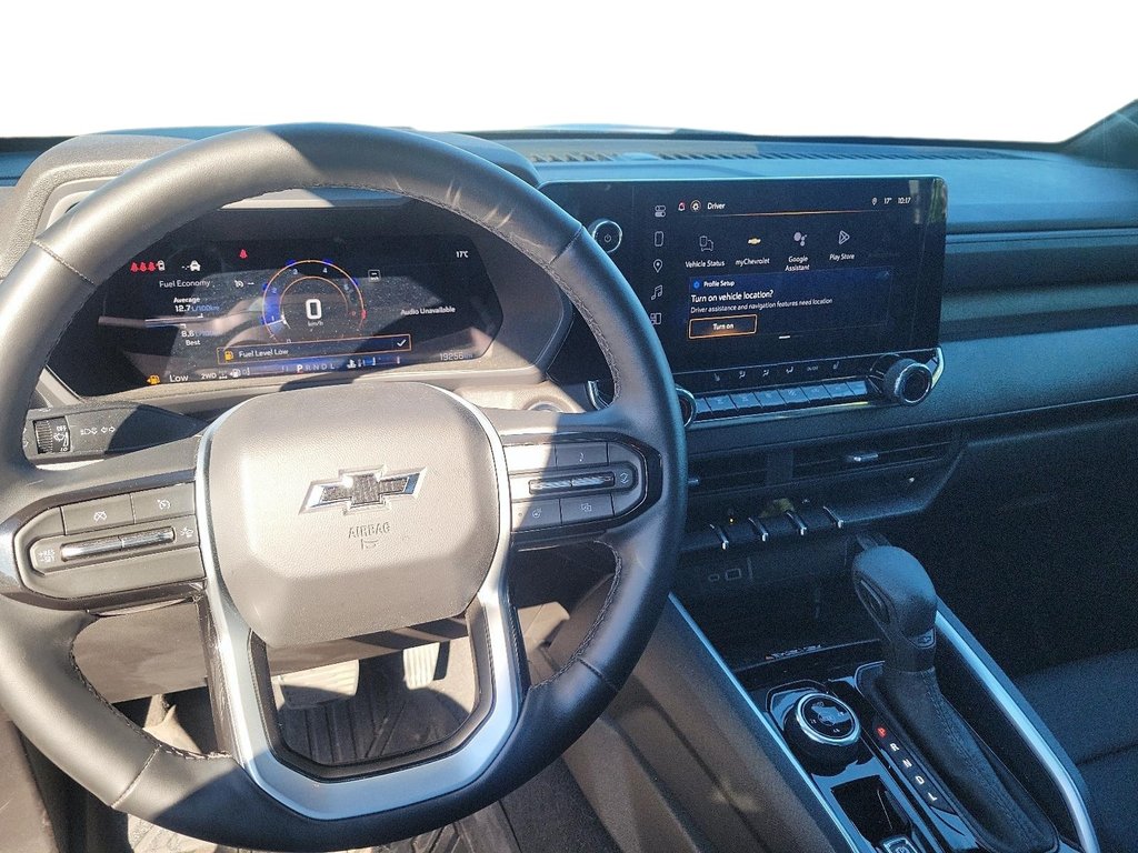 2026 Chevrolet Colorado Crew Cab Short Box 4-Wheel Drive Trail Boss in Brantford, Ontario - 12 - w1024h768px