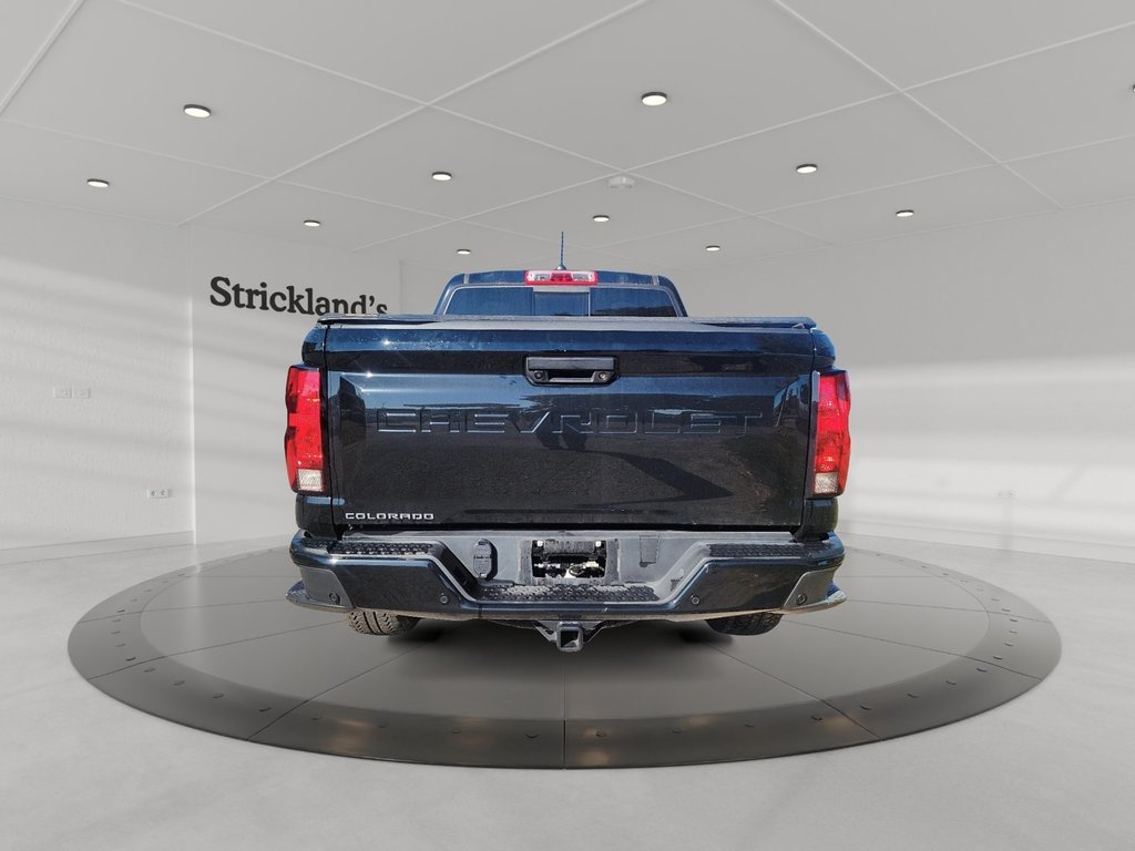 2026 Chevrolet Colorado Crew Cab Short Box 4-Wheel Drive Trail Boss in Brantford, Ontario - 3 - w1024h768px
