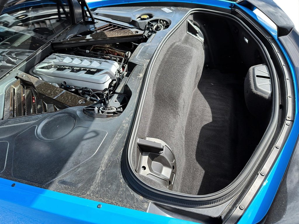 2022  Corvette Coupe Stingray 3LT in Stratford, Ontario - 6 - w1024h768px