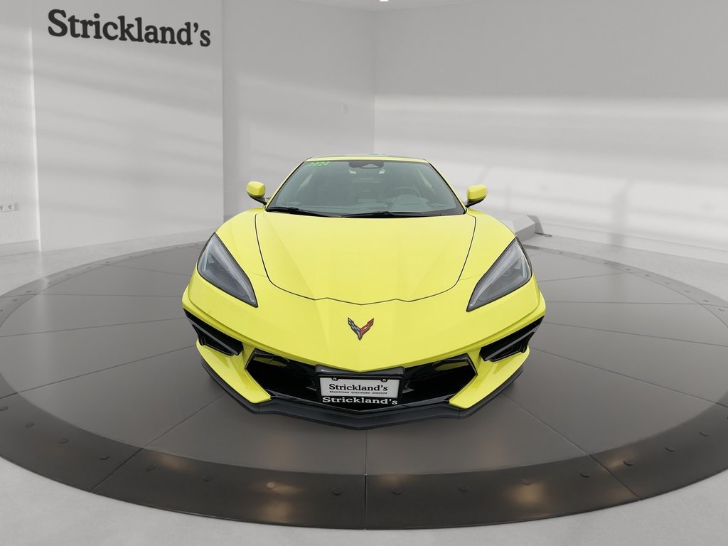 2024 Chevrolet Corvette Stingray Coupe 1LT in Brantford, Ontario - 2 - w1024h768px