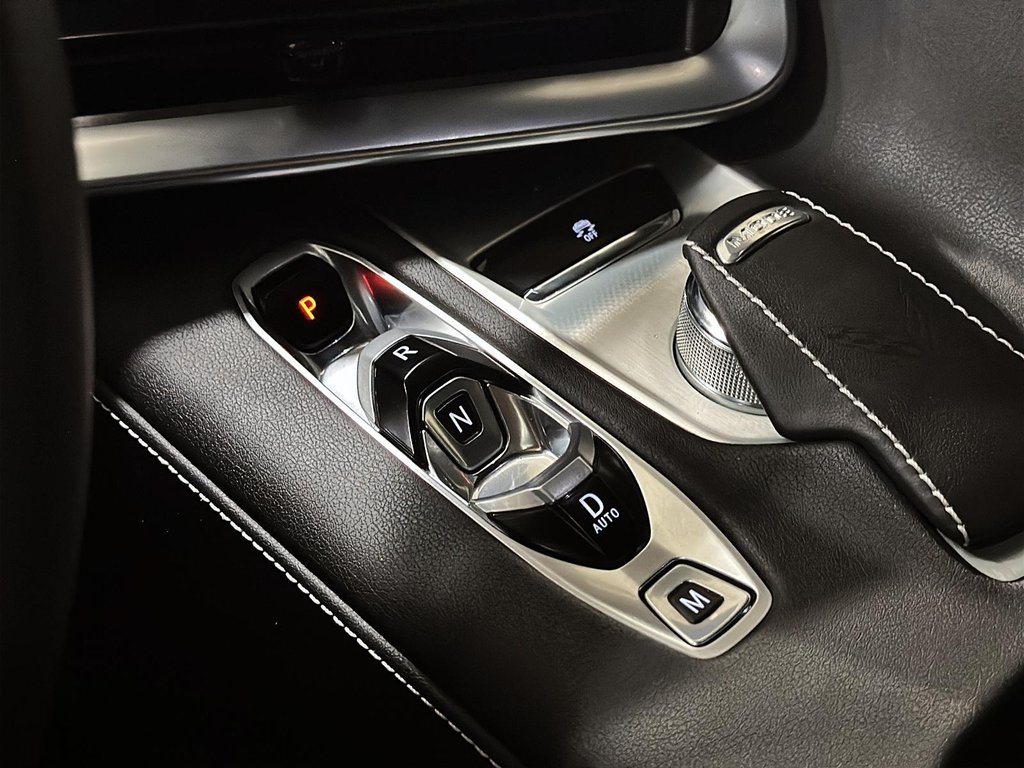 2025 Chevrolet Corvette Stingray Coupe 1LT in Brantford, Ontario - 14 - w1024h768px