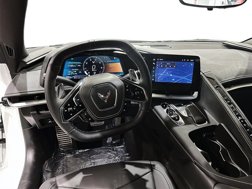 2025 Chevrolet Corvette Stingray Coupe 1LT in Brantford, Ontario - 9 - w1024h768px