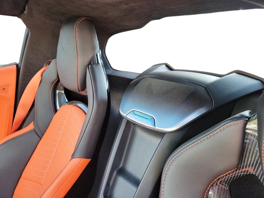2025 Chevrolet Corvette Stingray Coupe 3LT in Brantford, Ontario - 15 - w1024h768px