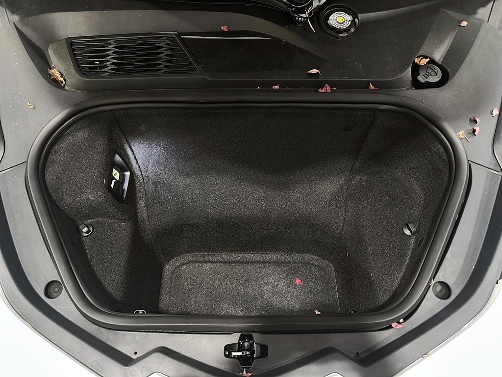 2026 Chevrolet Corvette Stingray Coupe 1LT in Brantford, Ontario - 7 - w1024h768px