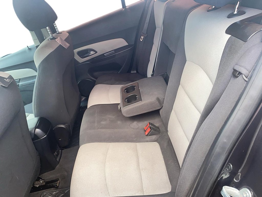 2014 Chevrolet Cruze 2LS in Stratford, Ontario - 16 - w1024h768px