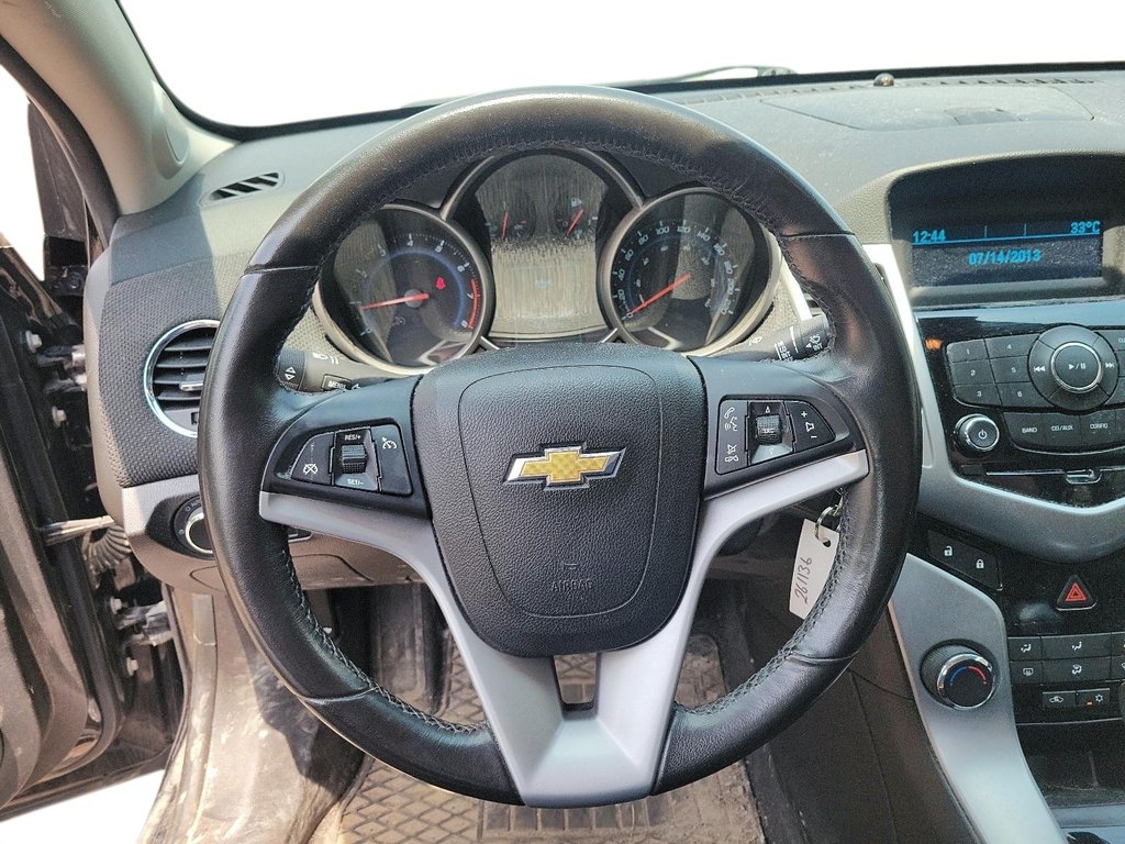 2014 Chevrolet Cruze 1LT in Brantford, Ontario - 11 - w1024h768px