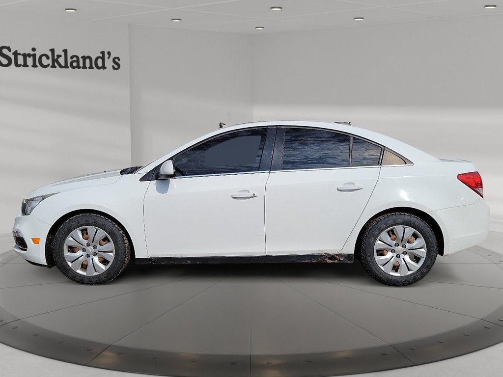 2016 Chevrolet Cruze LT - 6AT in Brantford, Ontario - 5 - w1024h768px