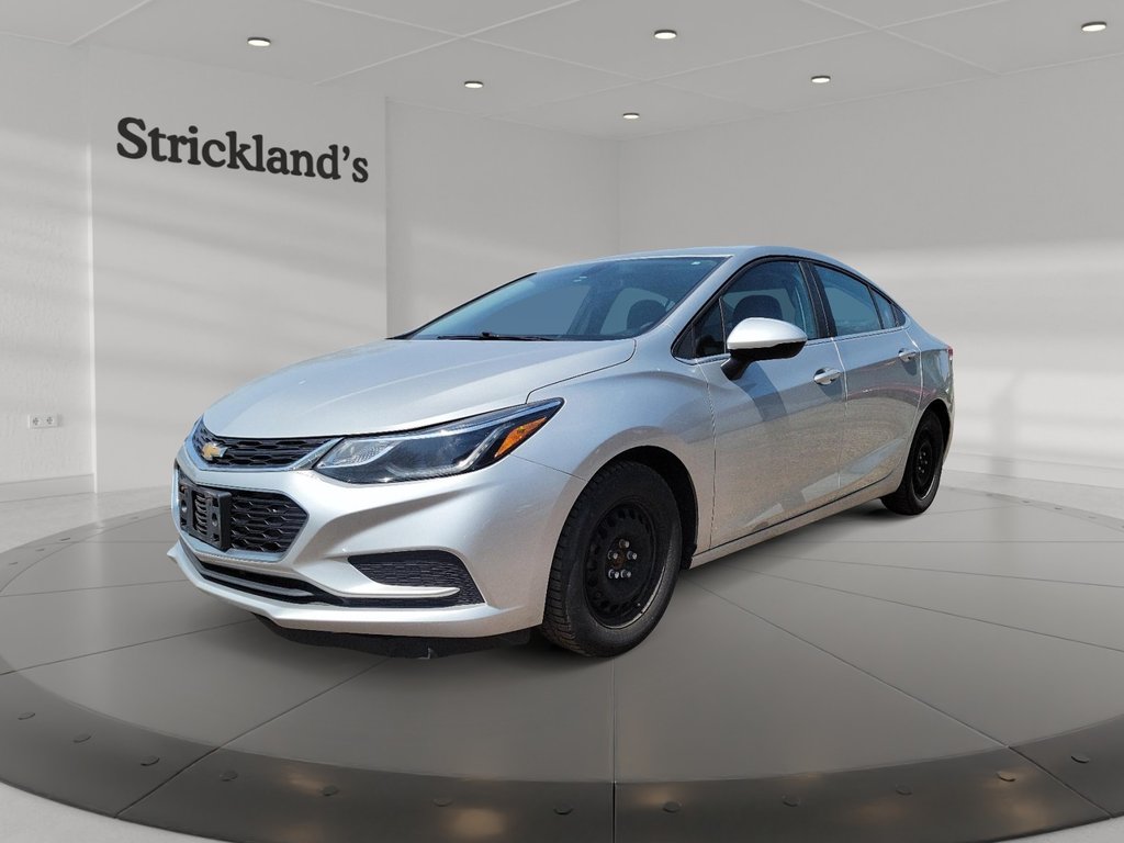 2016 Chevrolet Cruze Limited LT Turbo in Brantford, Ontario - 1 - w1024h768px