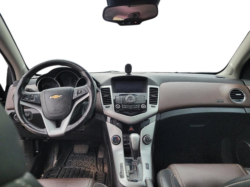 2016 Chevrolet Cruze Limited LT Turbo in Brantford, Ontario - 9 - w1024h768px