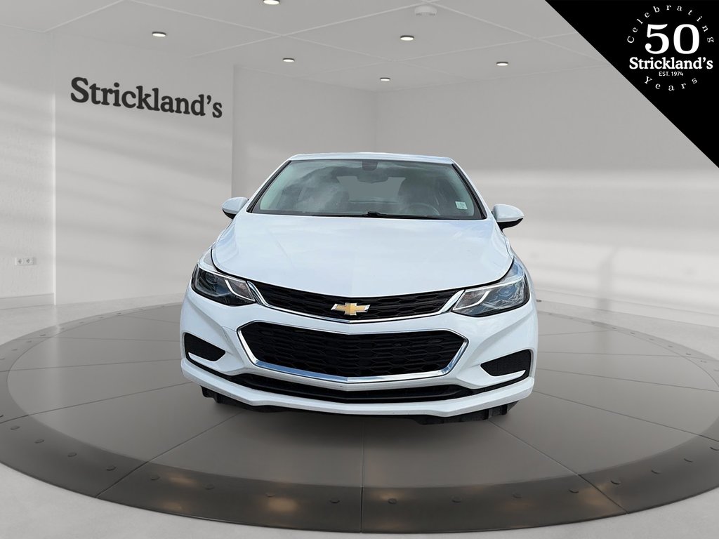 2017  Cruze LT - 6AT Diesel in Stratford, Ontario - 2 - w1024h768px