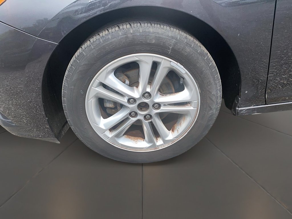 2017 Chevrolet Cruze LT - 6AT in Brantford, Ontario - 7 - w1024h768px