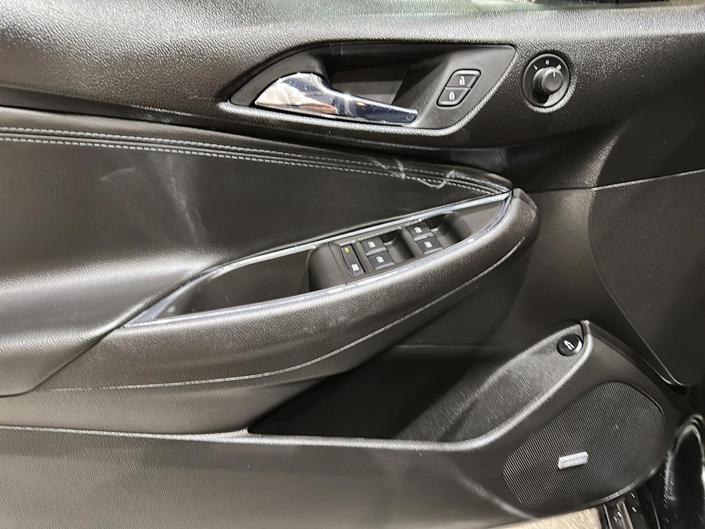 2018 Chevrolet Cruze LT - 6AT Diesel in Stratford, Ontario - 10 - w1024h768px