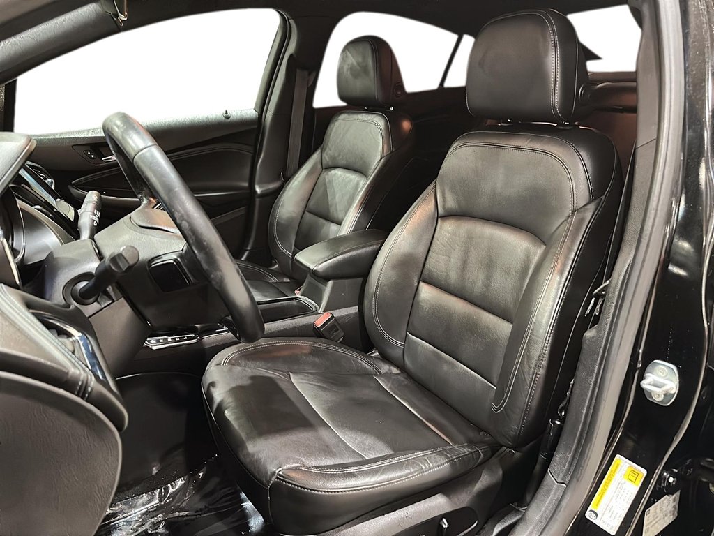 2018 Chevrolet Cruze LT - 6AT Diesel in Stratford, Ontario - 8 - w1024h768px