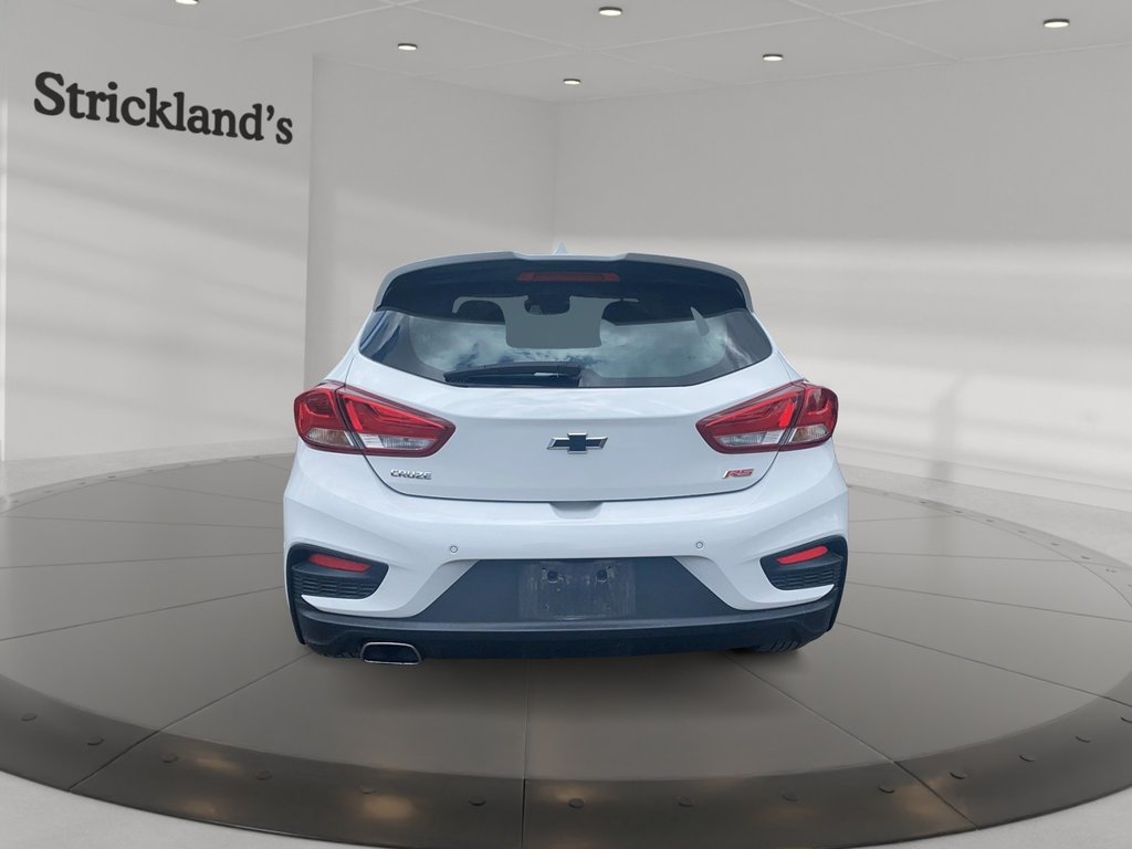 2019 Chevrolet Cruze Hatchback Premier in Brantford, Ontario - 3 - w1024h768px