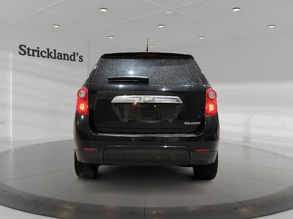 2012 Chevrolet Equinox LS FWD 1SA in Brantford, Ontario - 3 - w1024h768px