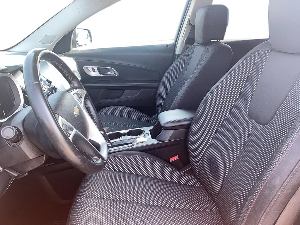 2016 Chevrolet Equinox FWD 1LT in Brantford, Ontario - 8 - w1024h768px