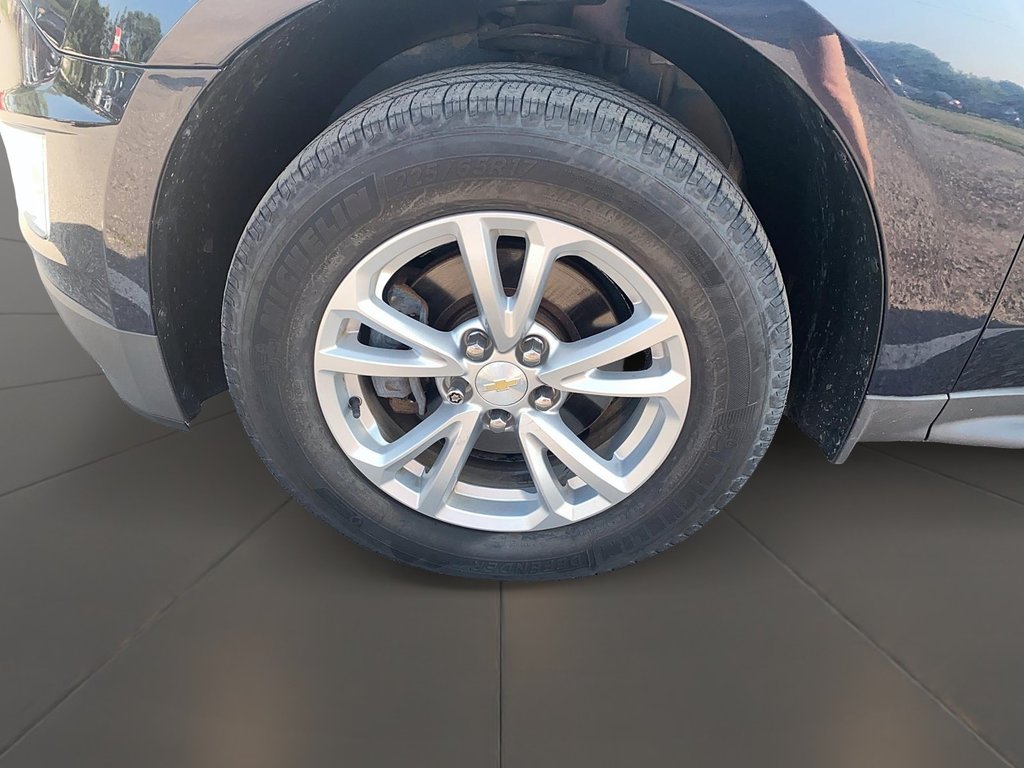 2016 Chevrolet Equinox FWD 1LT in Brantford, Ontario - 7 - w1024h768px