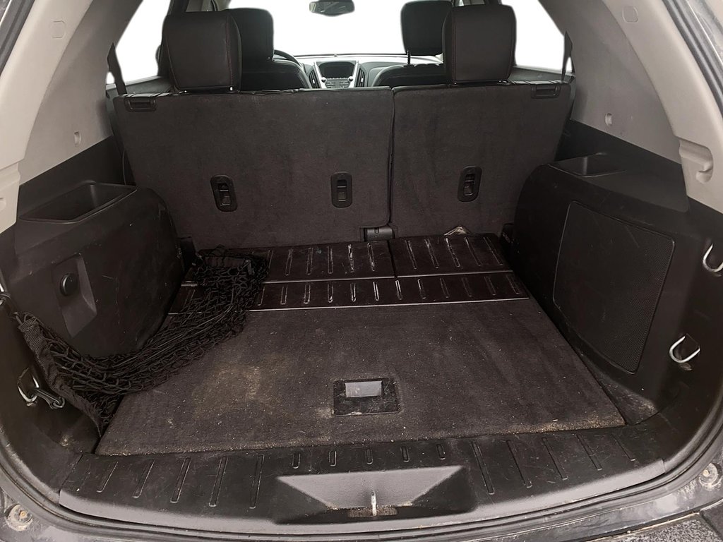 2016 Chevrolet Equinox AWD LTZ in Stratford, Ontario - 6 - w1024h768px