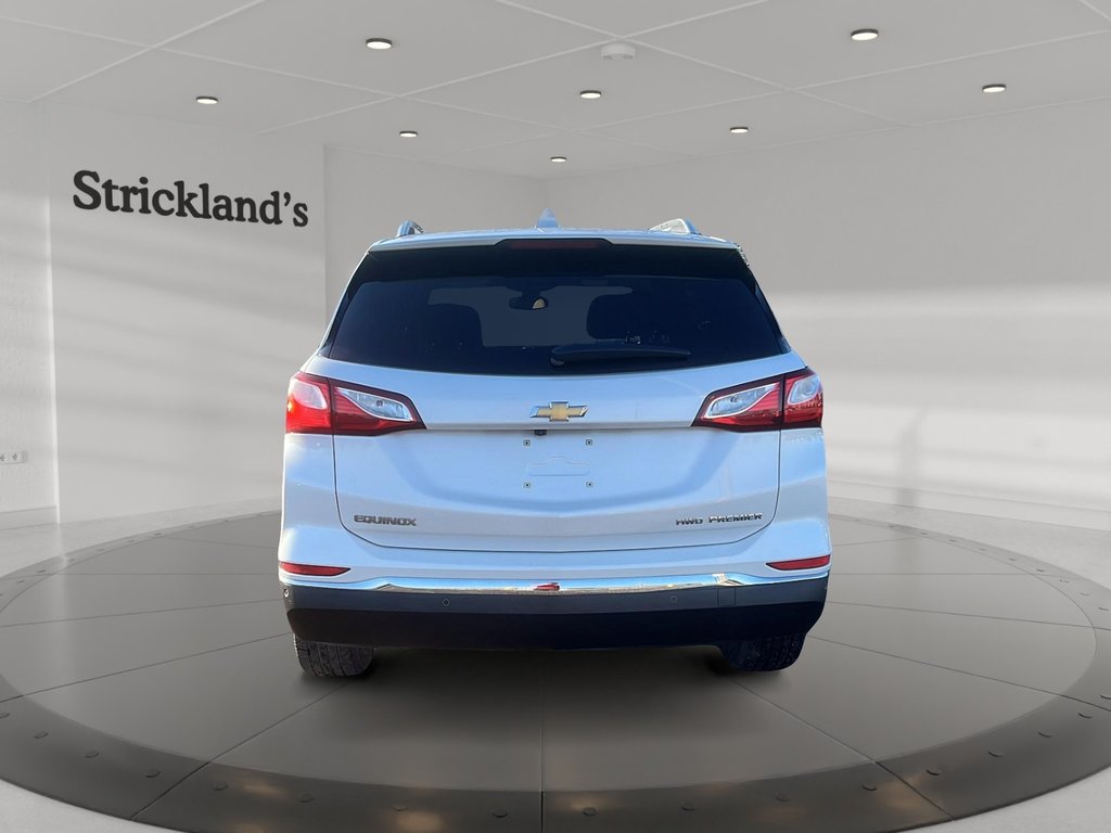2020  Equinox AWD Premier 1.5t in Stratford, Ontario - 3 - w1024h768px
