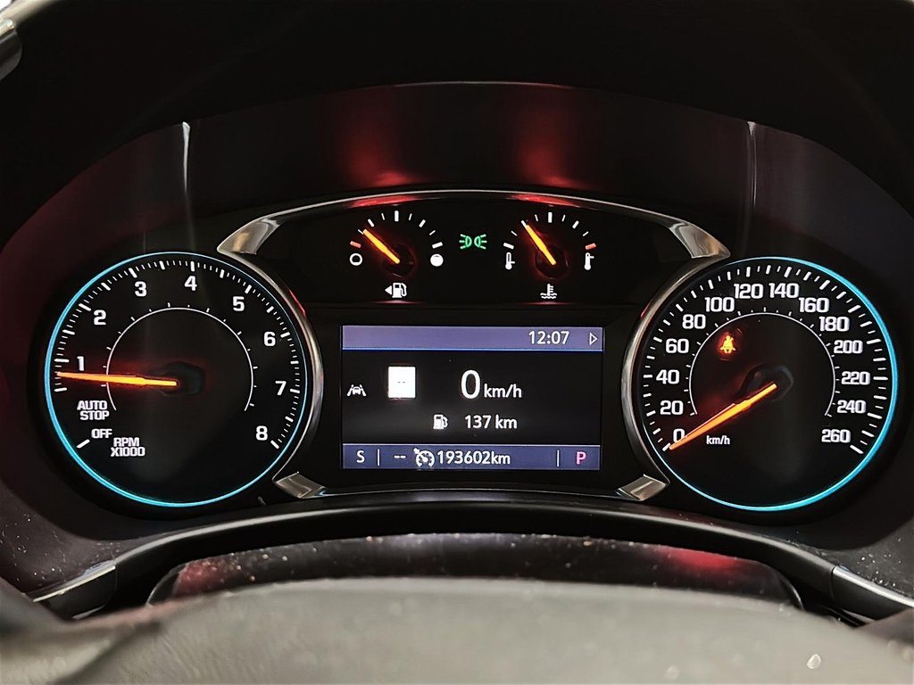 2020 Chevrolet Equinox AWD LT 1.5t in Brantford, Ontario - 13 - w1024h768px
