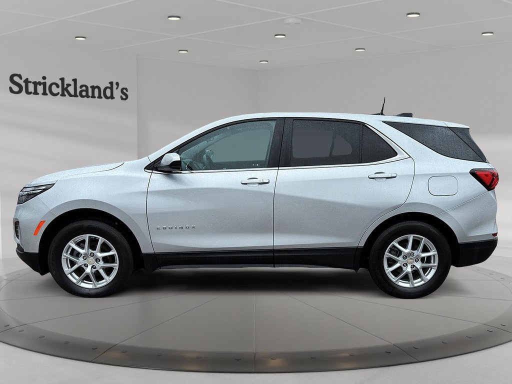 2022  Equinox AWD LT 1.5t in Stratford, Ontario - 5 - w1024h768px