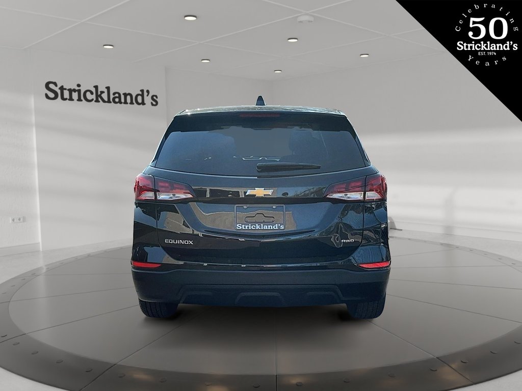 2022  Equinox AWD LS 1.5t in Stratford, Ontario - 3 - w1024h768px