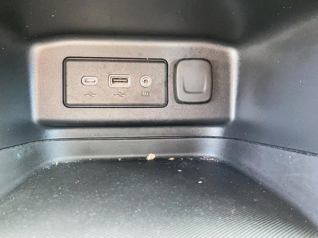 2023 Chevrolet Equinox AWD LS 1.5t in Brantford, Ontario - 18 - w1024h768px