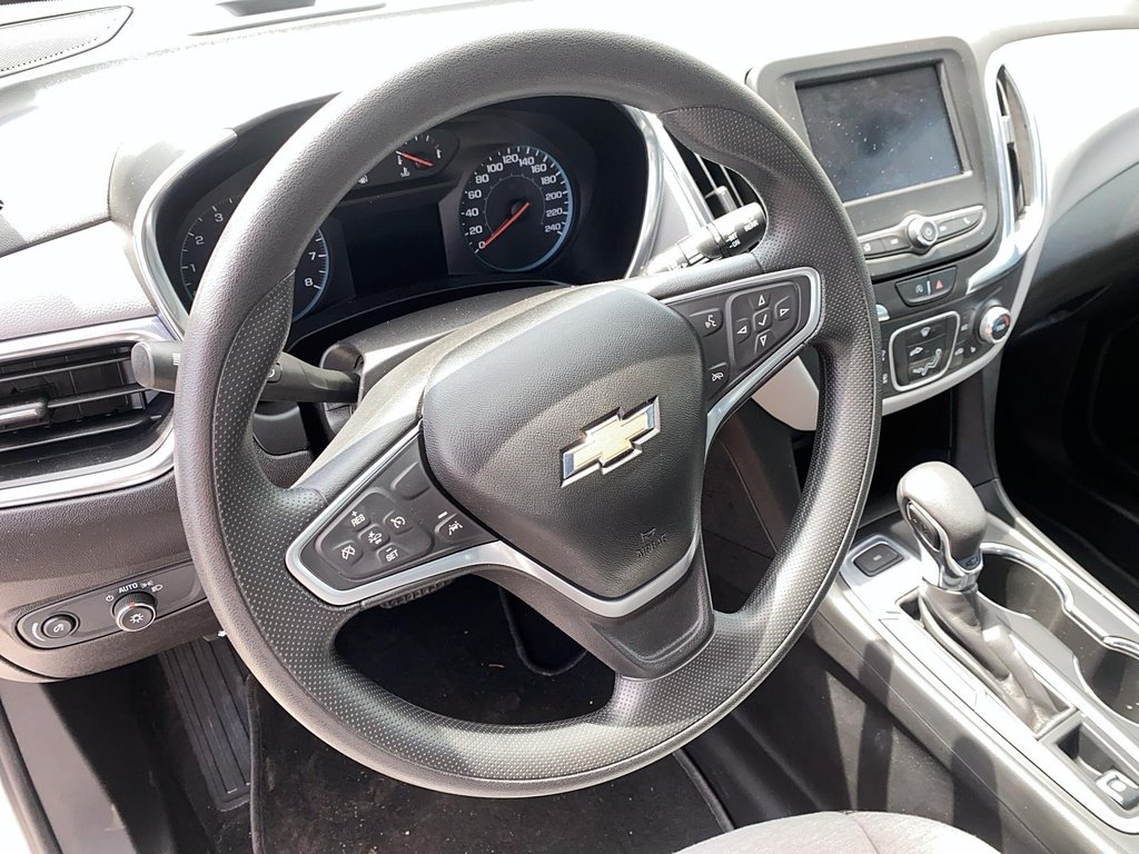 2023 Chevrolet Equinox AWD LS 1.5t in Brantford, Ontario - 11 - w1024h768px