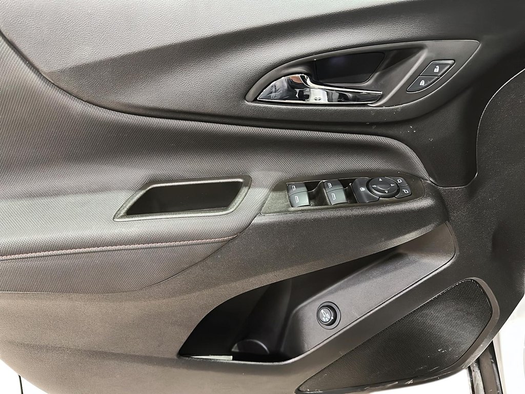 2024 Chevrolet Equinox AWD RS in Brantford, Ontario - 10 - w1024h768px