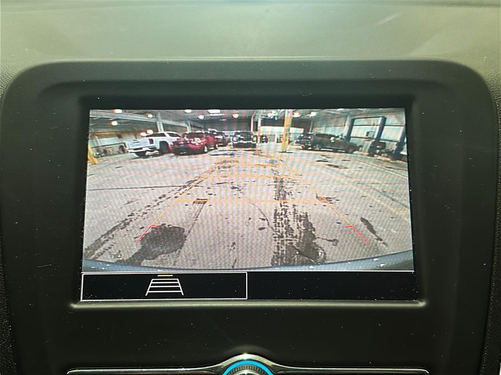 2024 Chevrolet Equinox AWD LT in Brantford, Ontario - 15 - w1024h768px