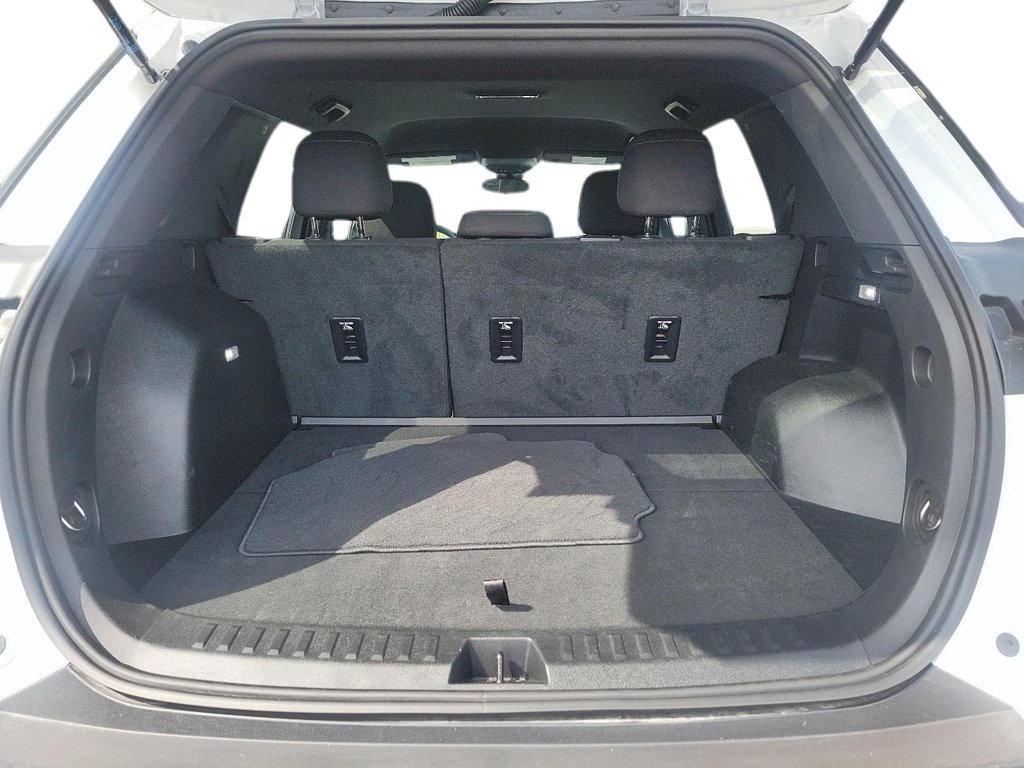 2026 Chevrolet Equinox AWD LT in Brantford, Ontario - 6 - w1024h768px