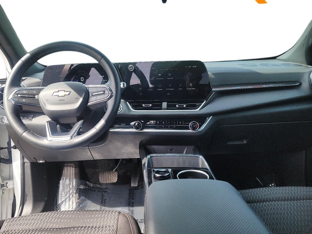 2026 Chevrolet Equinox AWD LT in Brantford, Ontario - 9 - w1024h768px