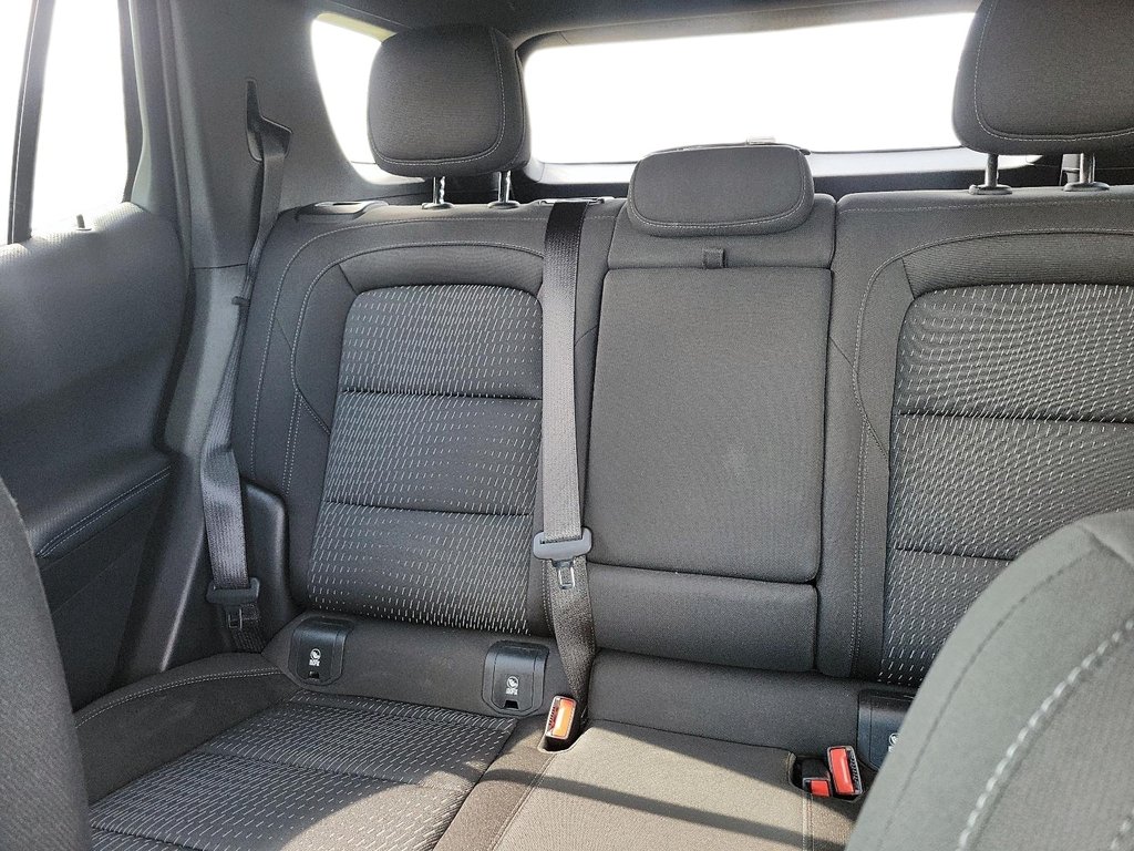 2026 Chevrolet Equinox AWD LT in Brantford, Ontario - 17 - w1024h768px