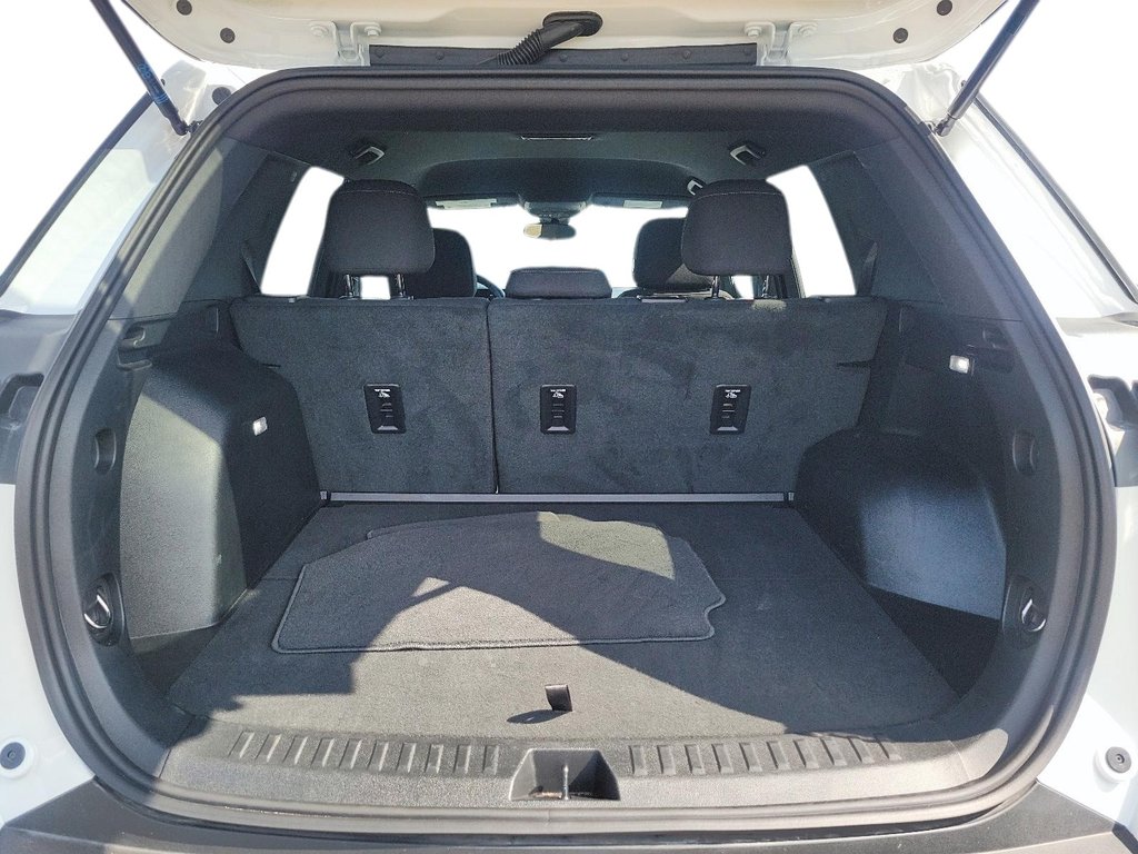 2026 Chevrolet Equinox AWD LT in Brantford, Ontario - 6 - w1024h768px