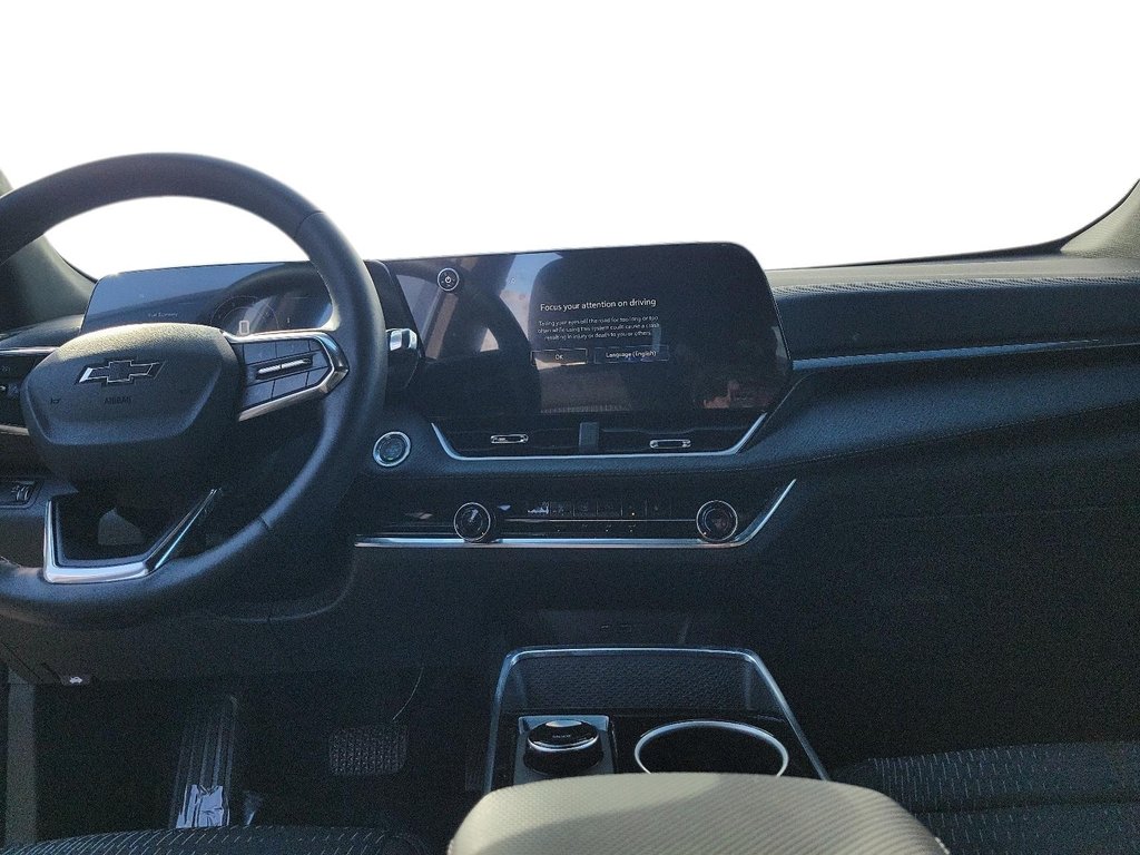 2026 Chevrolet Equinox FWD LT in Brantford, Ontario - 9 - w1024h768px