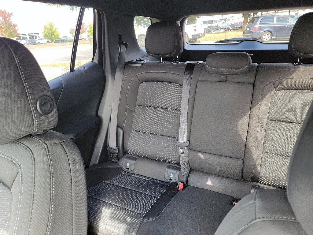 2026 Chevrolet Equinox FWD LT in Brantford, Ontario - 15 - w1024h768px