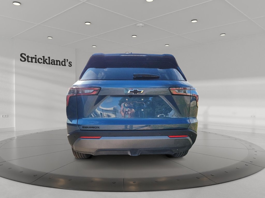 2026 Chevrolet Equinox FWD LT in Brantford, Ontario - 3 - w1024h768px
