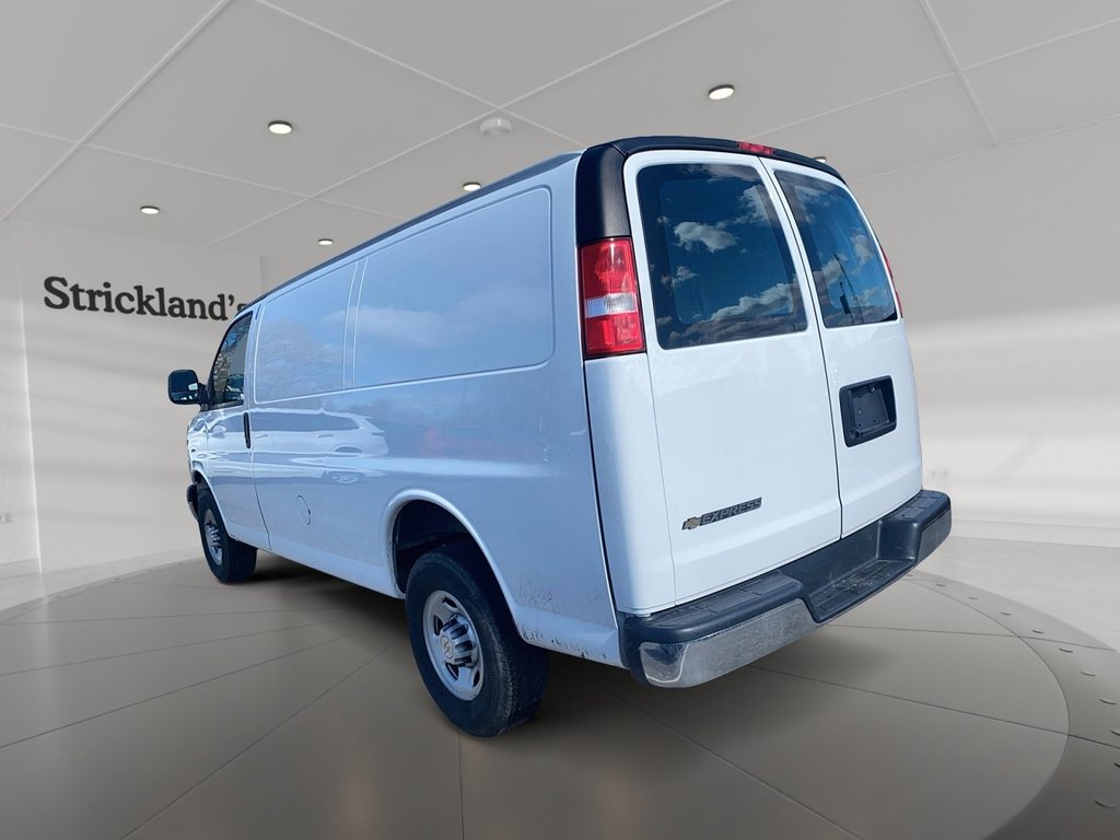 2023 Chevrolet Express Cargo 2500 135 WB 2WD in Brantford, Ontario - 4 - w1024h768px