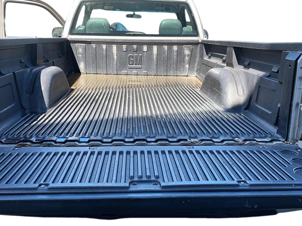 2000 Chevrolet Light Duty C/K1500 Silverado Reg Cab in Brantford, Ontario - 15 - w1024h768px