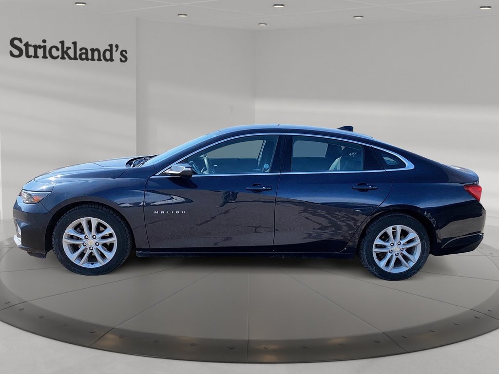 2016 Chevrolet Malibu LT in Stratford, Ontario - 5 - w1024h768px