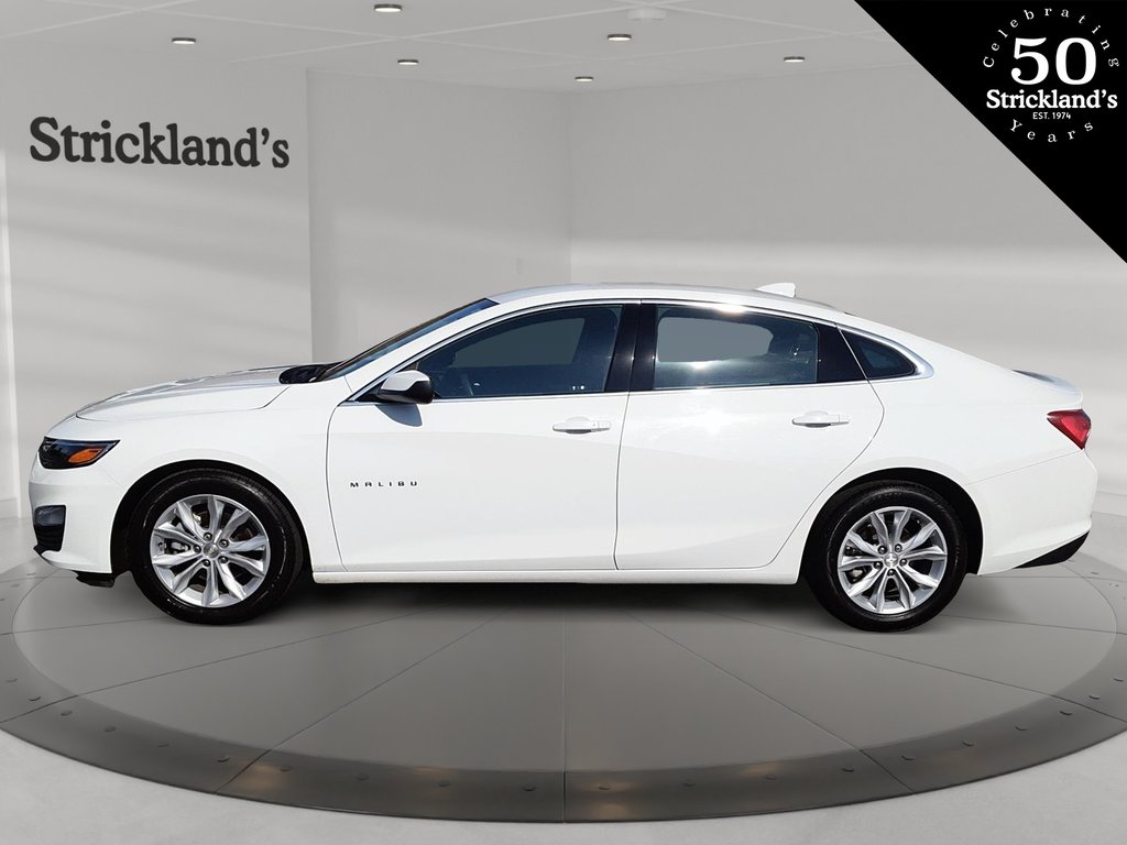 2022 Chevrolet Malibu LT in Brantford, Ontario - 5 - w1024h768px