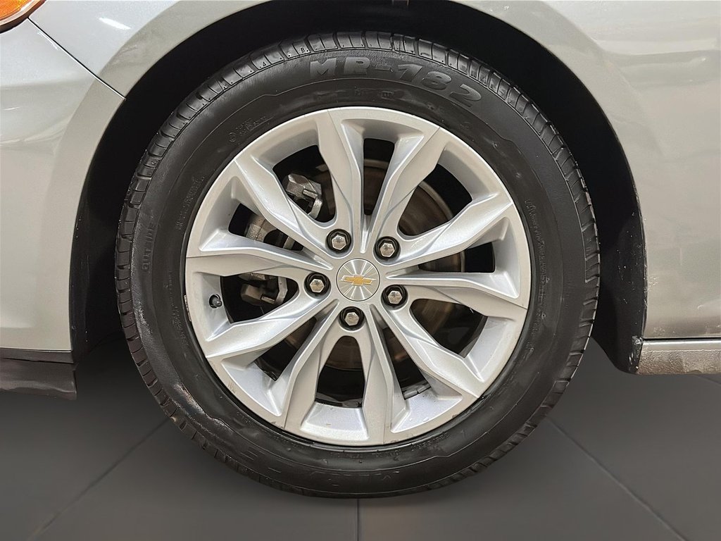 2023 Chevrolet Malibu LT in Brantford, Ontario - 7 - w1024h768px