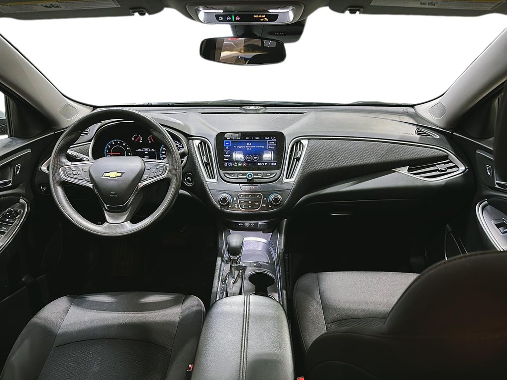 2024 Chevrolet Malibu 1LT in Brantford, Ontario - 9 - w1024h768px
