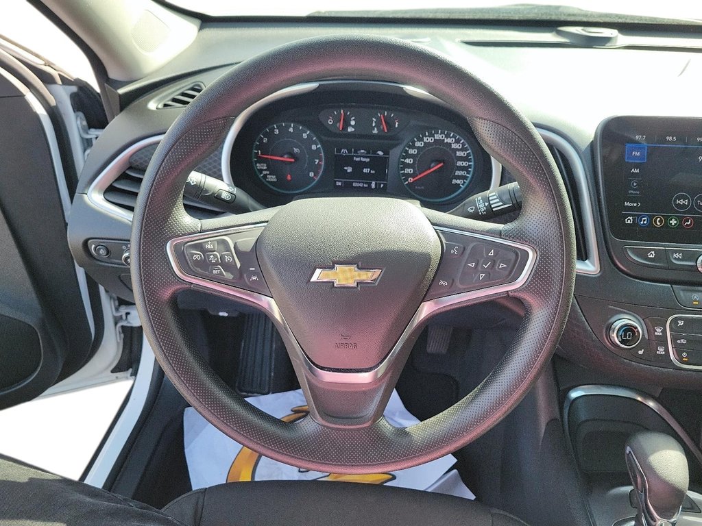 2024 Chevrolet Malibu 1LT in Brantford, Ontario - 11 - w1024h768px
